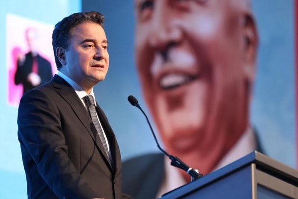 Babacan, Büyükelçi Scheurer ile bir araya geldi